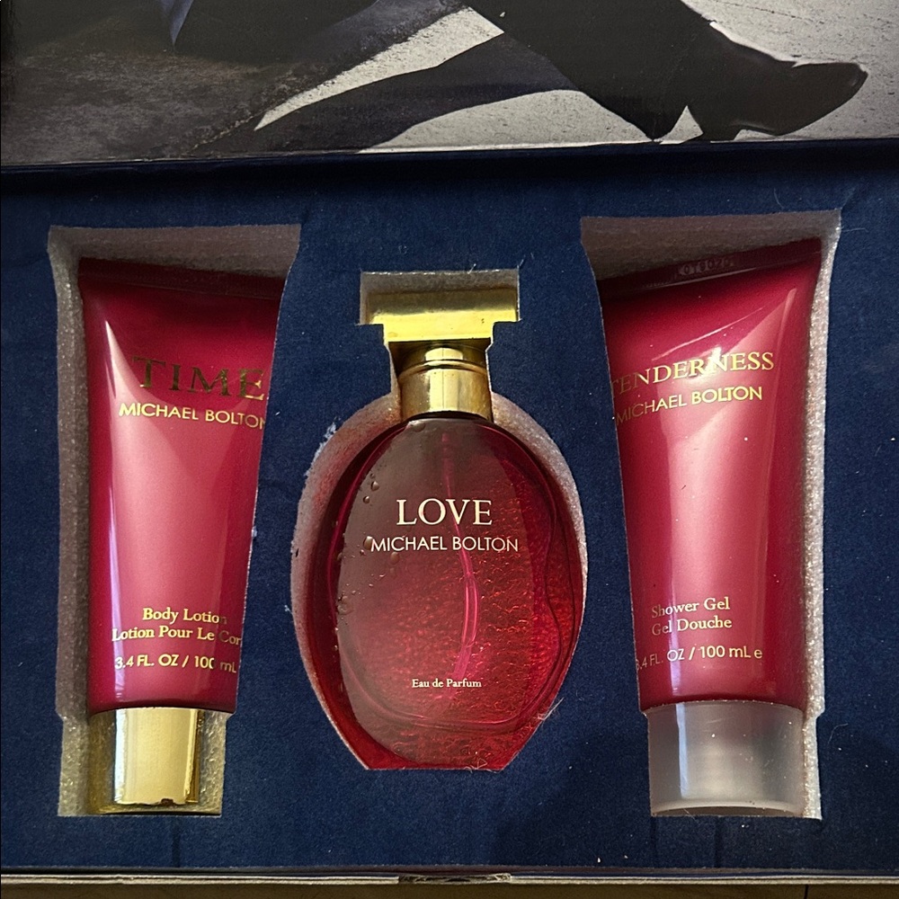 Love Women's Fragrance & Body Trio – Red Michael Bolton time life and tenderness - Picture 2 of 5